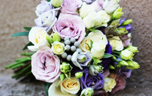 Choosing the Perfect Flower Delivery Service