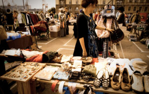 A Guide to Flea Market Shopping