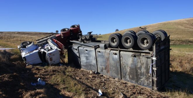 Prewritten for growthsaloon.com ( Trucking Accidents )